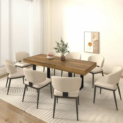 Versatile Extendable Dining Table for Large Gatherings, Enhancing Dining Experience